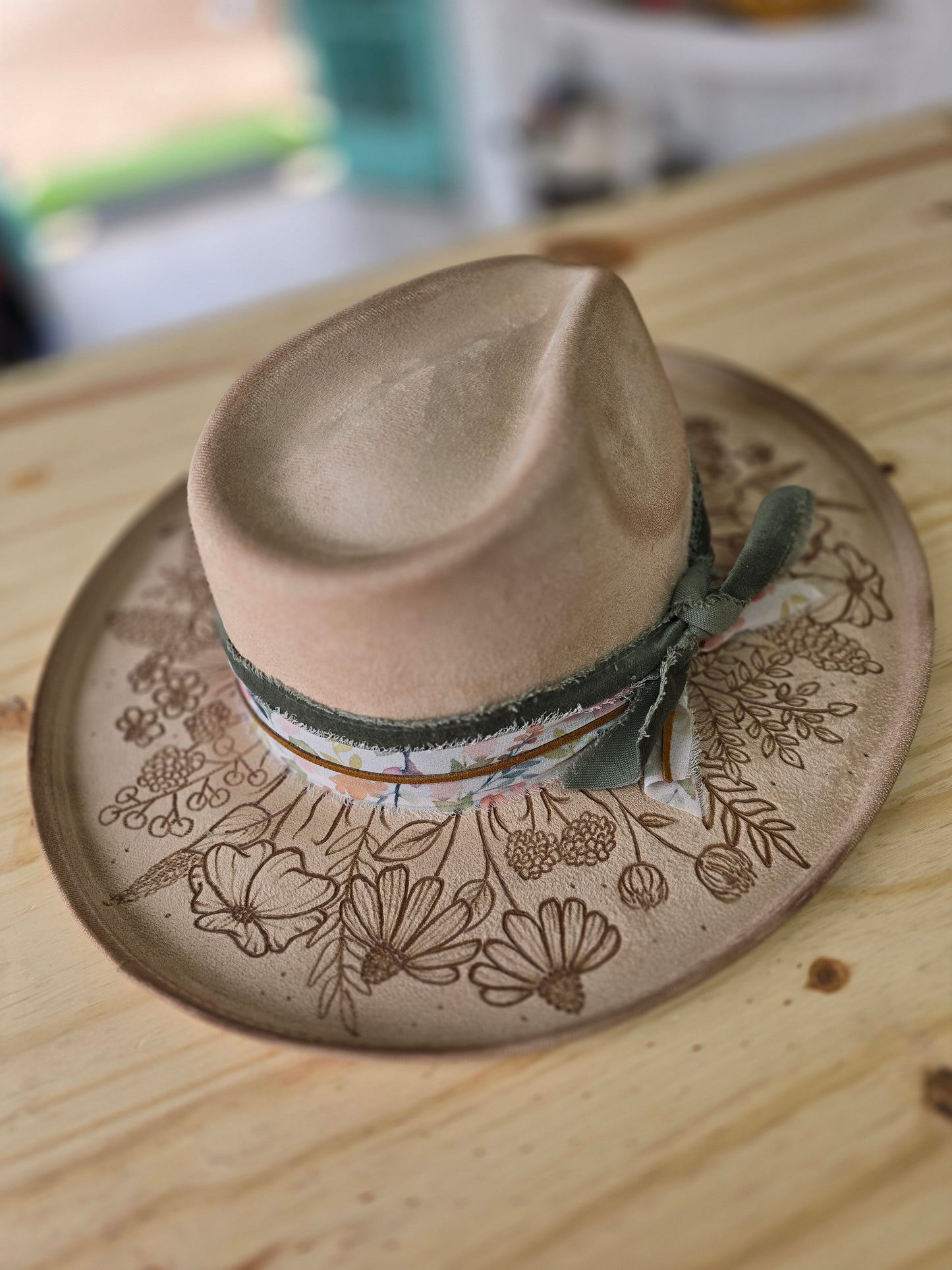 Beige Wildflower Rancher