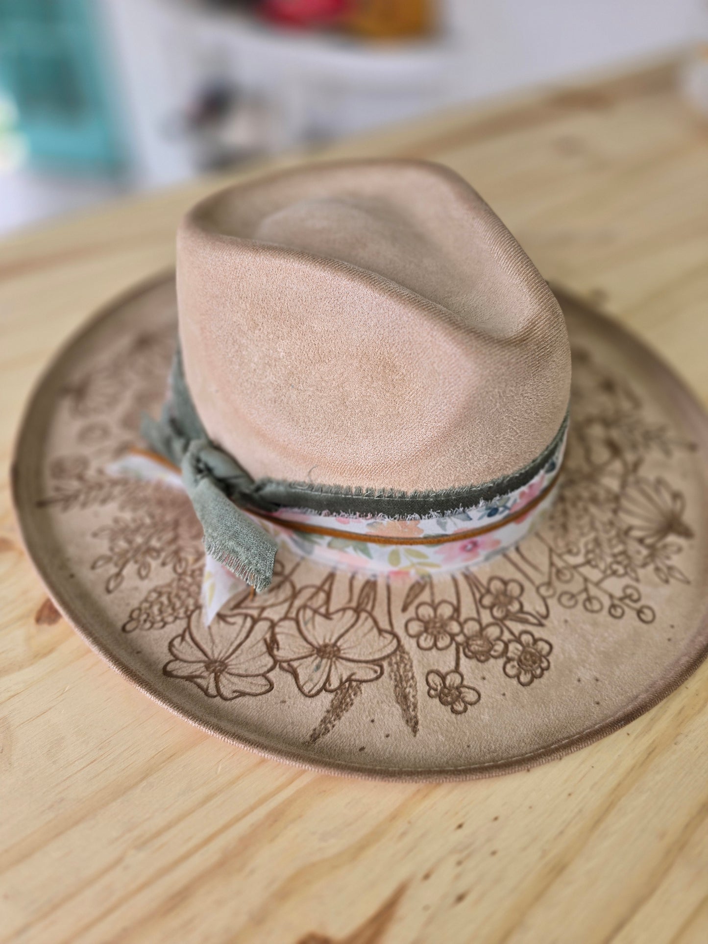 Beige Wildflower Rancher