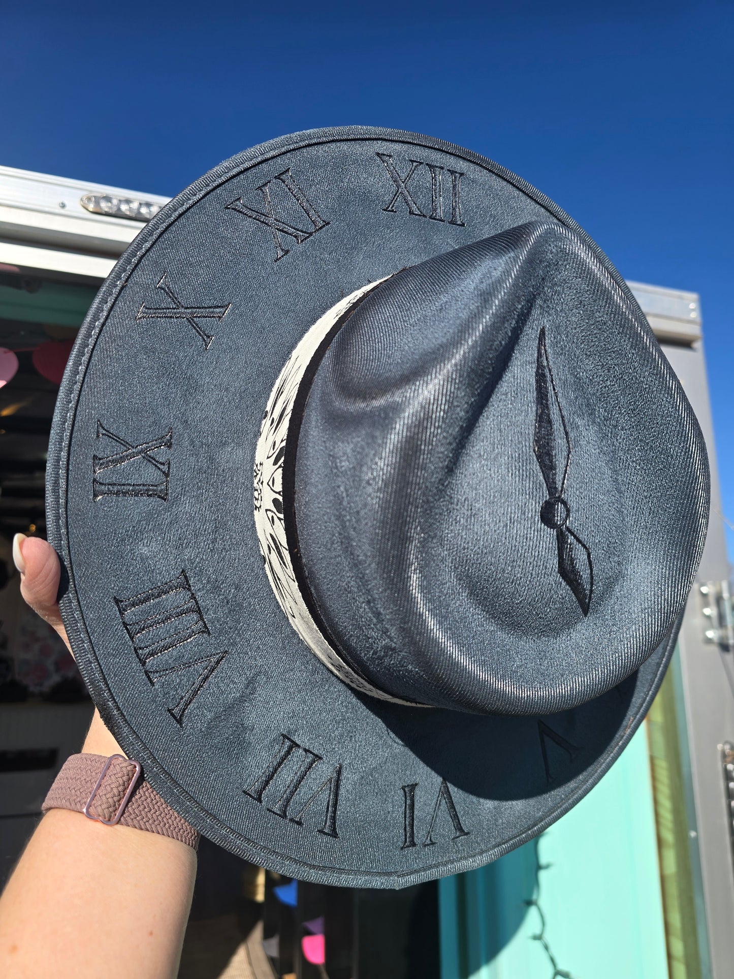 Slate Blue 5:00 Somewhere Rancher