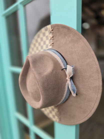 Taupe Louie