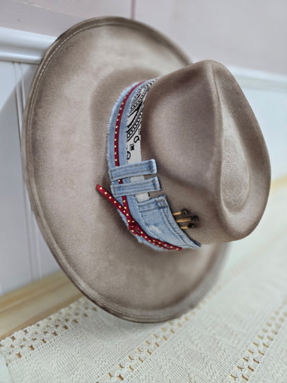 Jean Pocket Rolled Up Rancher